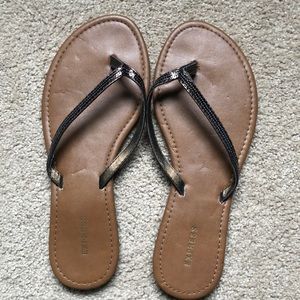 Express sandals